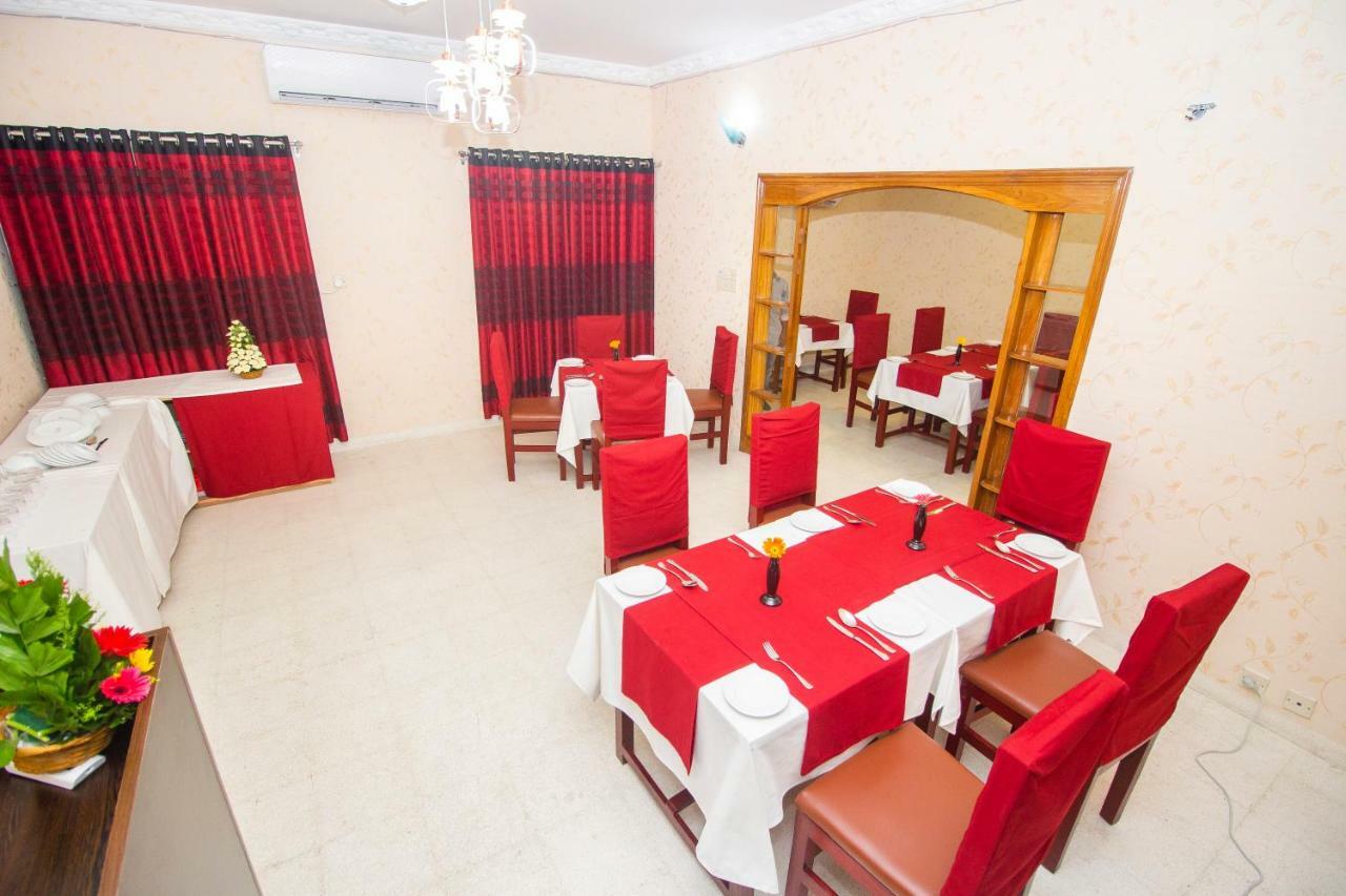 Hotel Suite Palace Dháka Exteriér fotografie