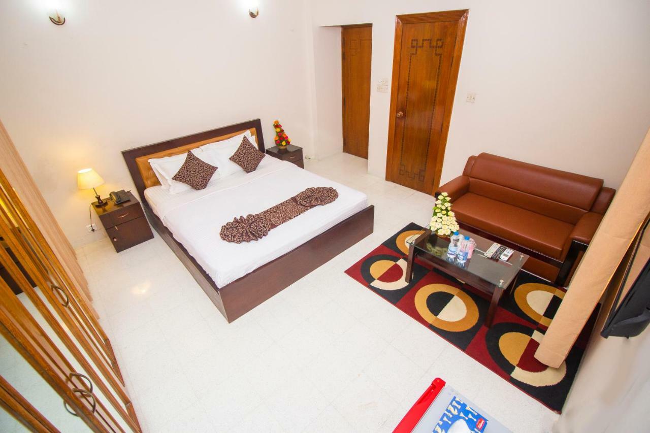 Hotel Suite Palace Dháka Exteriér fotografie